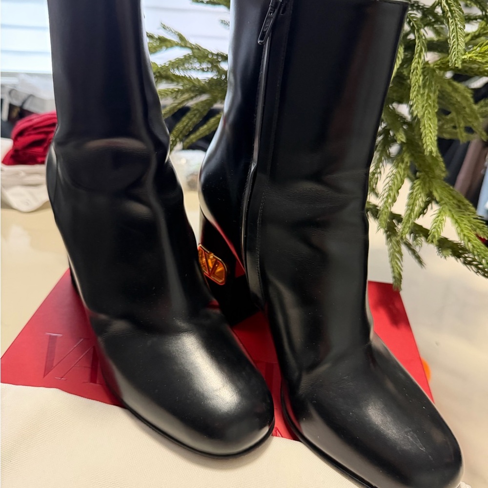Valentino Black Heeled Boots with Gold Accent - Picture 2 of 7